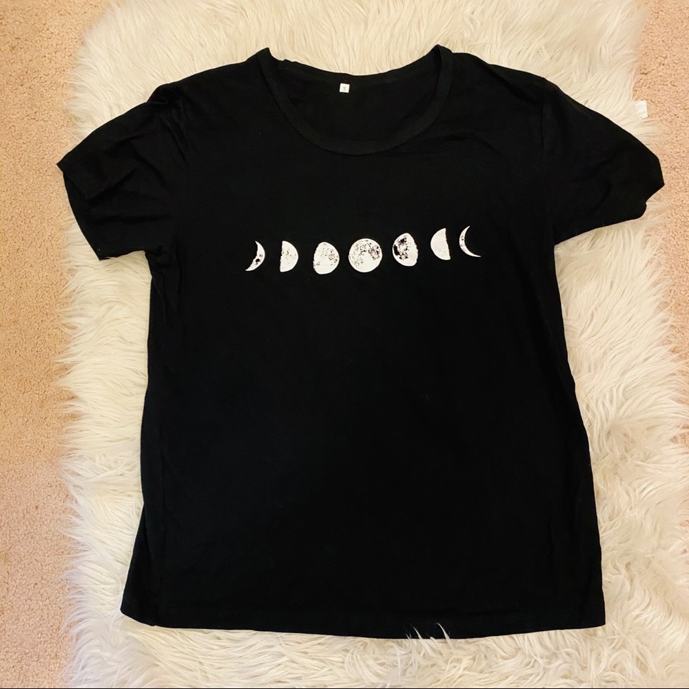 NWT Unisex Black Moon Phase Crew Neck Tee